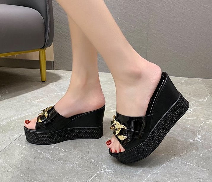 Women's High Heel Platform Wedge Slides - Chain Decor Summer Beach Sandals